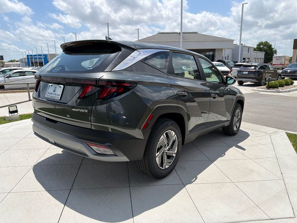 2026 Hyundai Tucson Hybrid Blue SE