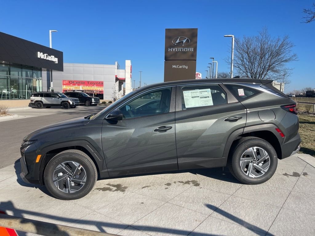 2026 Hyundai Tucson Hybrid Blue SE