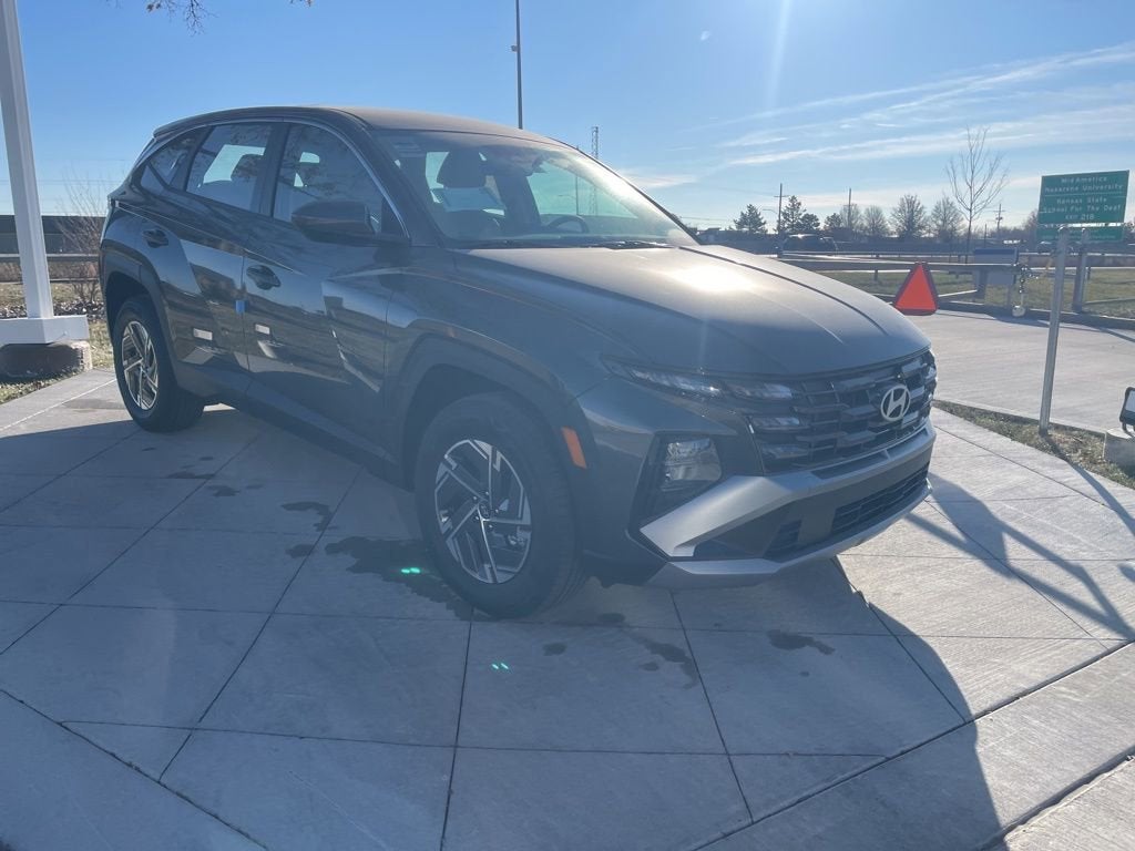 2026 Hyundai Tucson Hybrid Blue SE
