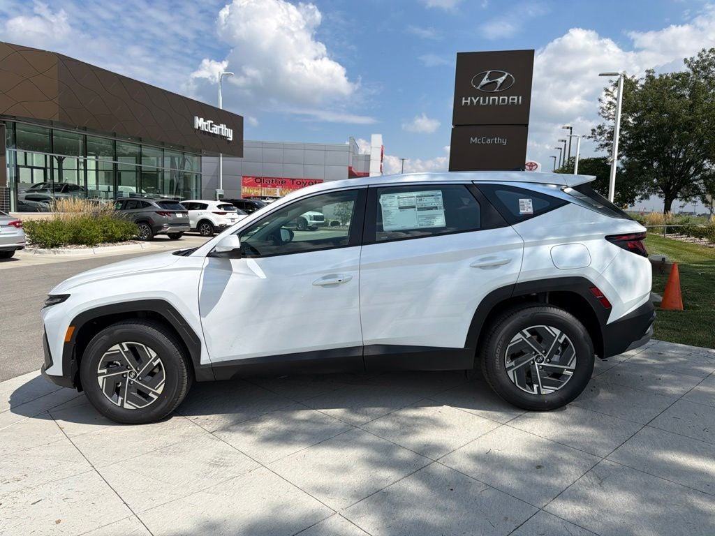 2026 Hyundai Tucson Hybrid Blue SE