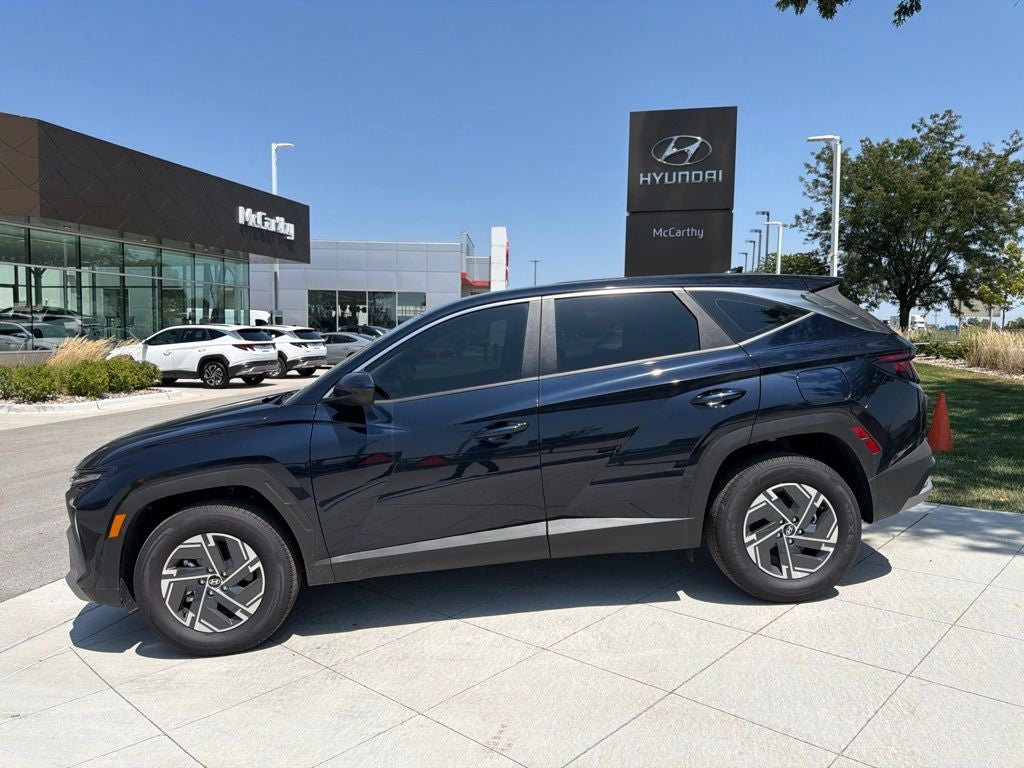 2026 Hyundai Tucson Hybrid Blue SE