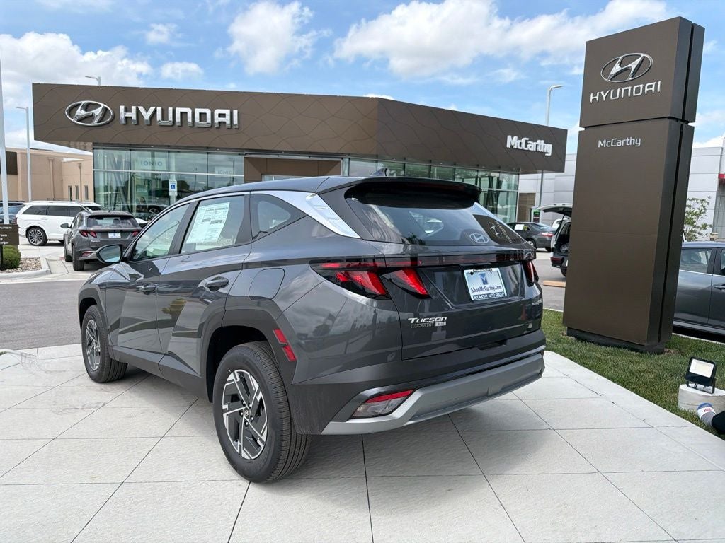 2026 Hyundai Tucson Hybrid Blue SE