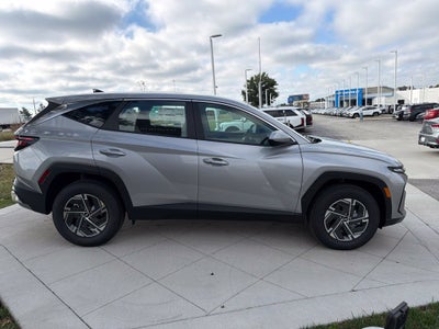 2026 Hyundai Tucson Hybrid Blue SE