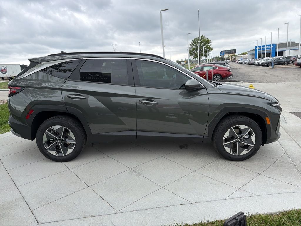 2026 Hyundai Tucson Hybrid SEL