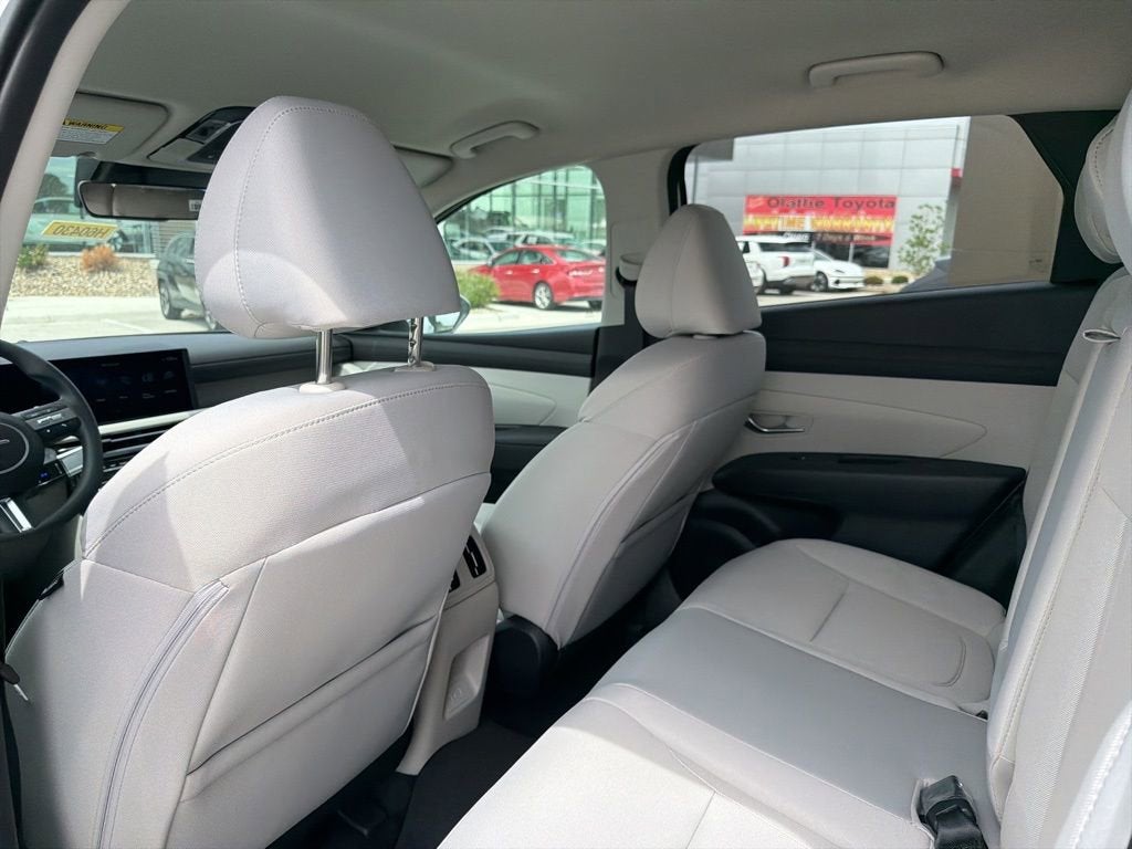 2026 Hyundai Tucson Hybrid SEL