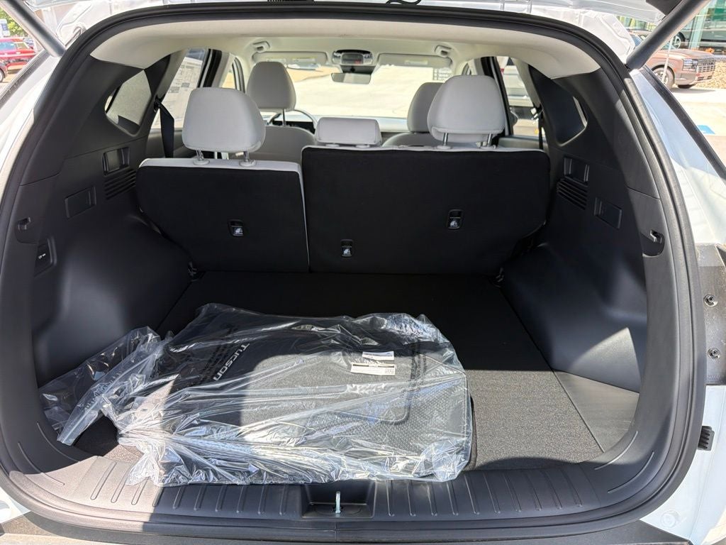 2026 Hyundai Tucson Hybrid SEL