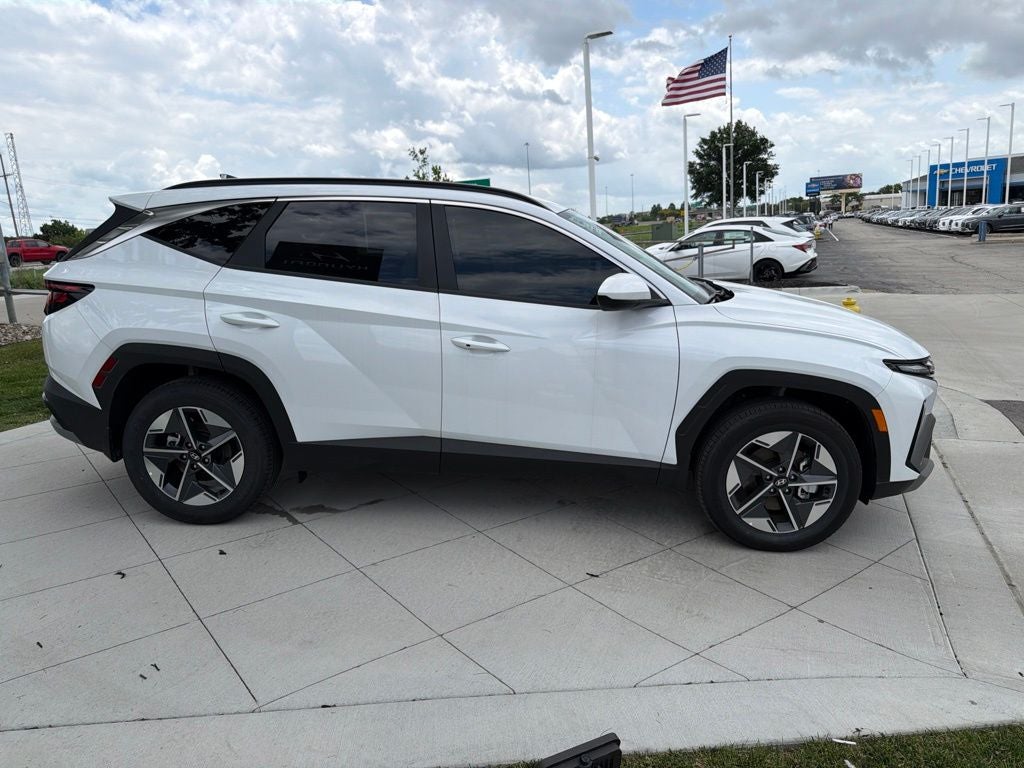 2026 Hyundai Tucson Hybrid SEL