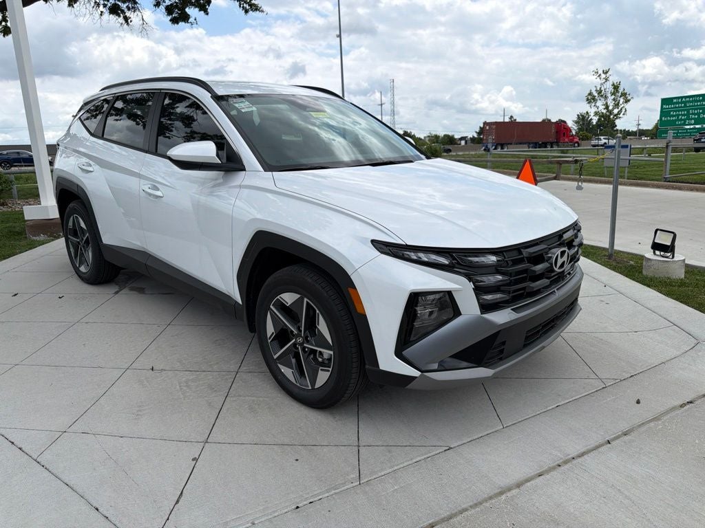 2026 Hyundai Tucson Hybrid SEL