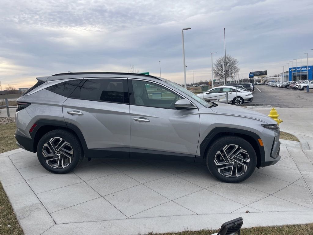 2026 Hyundai Tucson Hybrid Limited