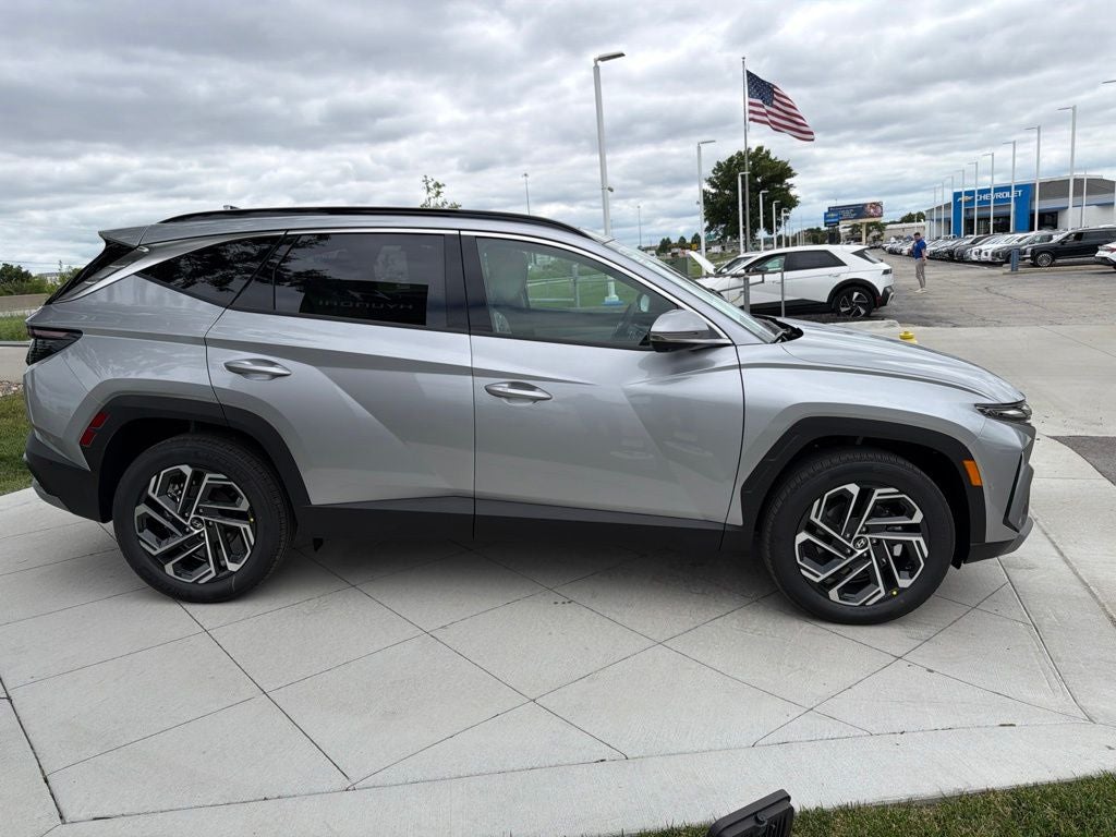 2026 Hyundai Tucson Hybrid Limited