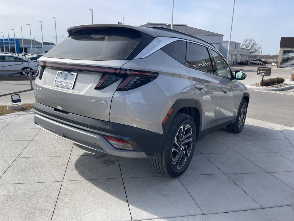 2026 Hyundai Tucson Hybrid Limited