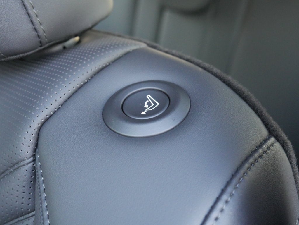 2026 Hyundai Palisade Hybrid SEL Premium 7 Passenger