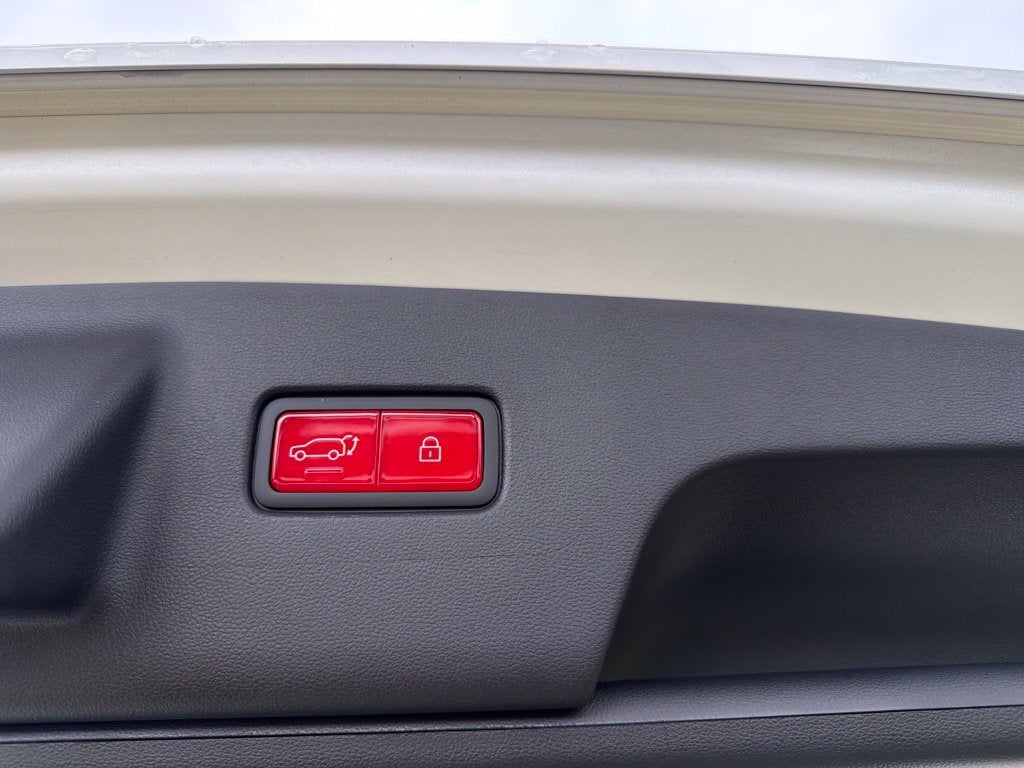 2027 Hyundai Palisade Hybrid SEL Premium