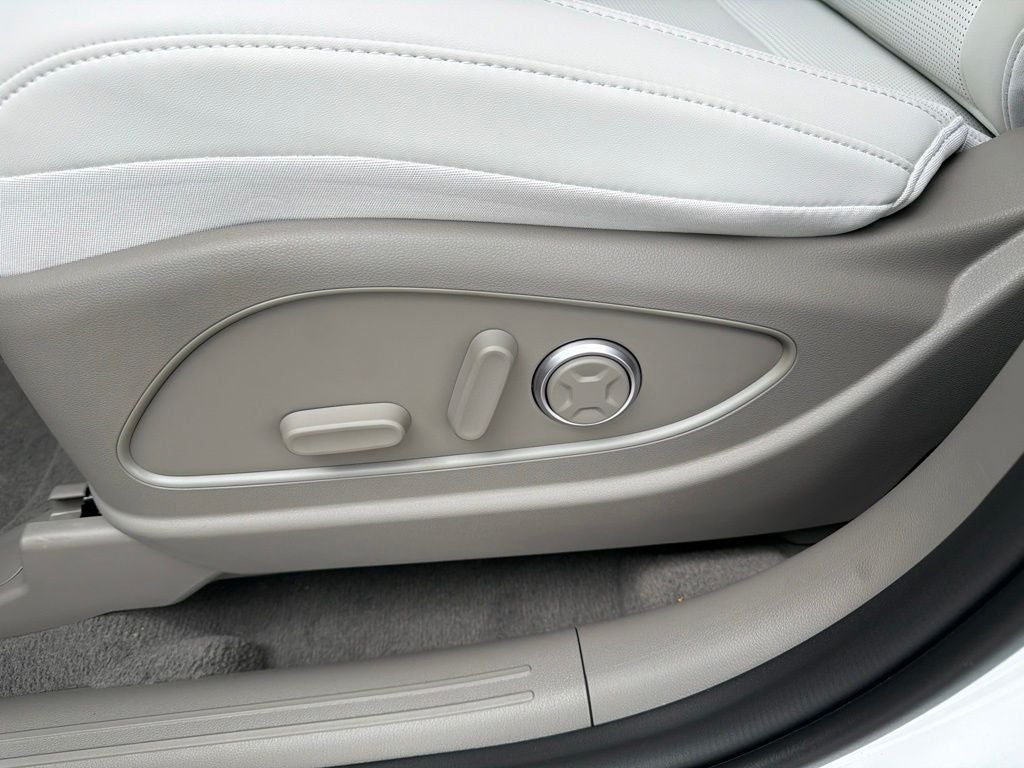 2026 Hyundai Palisade SEL Premium 7 Passenger