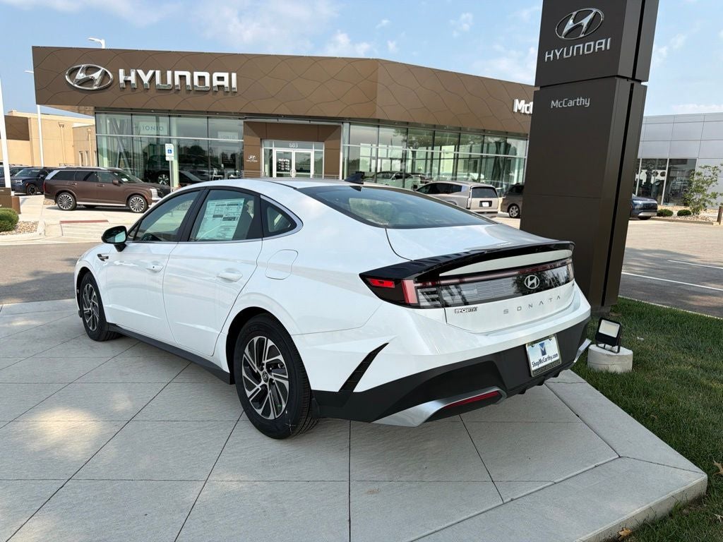 2026 Hyundai Sonata Hybrid Blue
