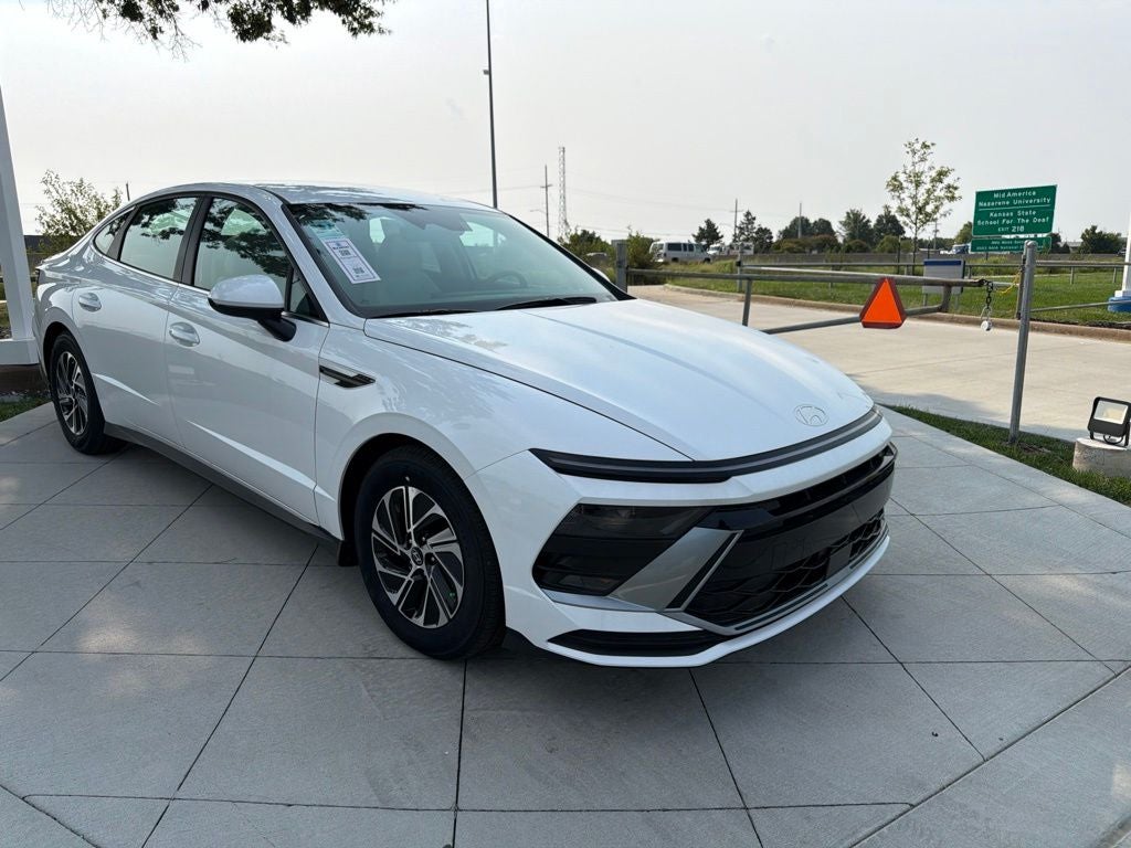 2026 Hyundai Sonata Hybrid Blue