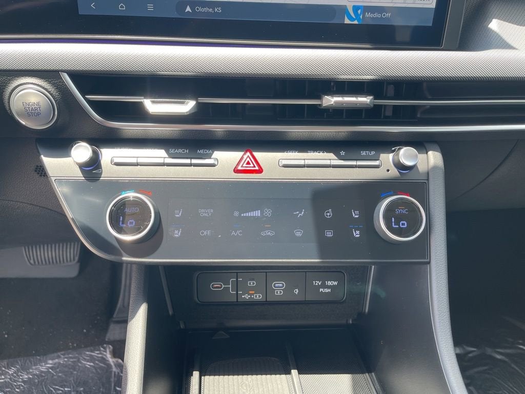 2025 Hyundai Sonata Hybrid Limited