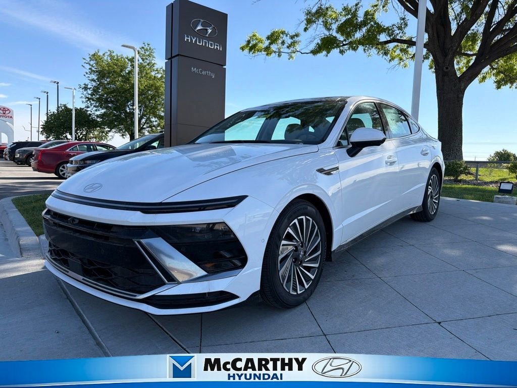 2026 Hyundai Sonata Hybrid