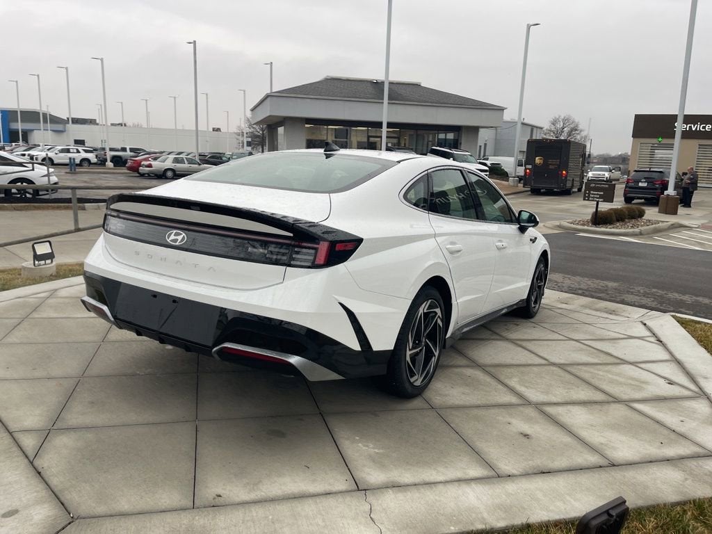 2026 Hyundai Sonata SEL Sport