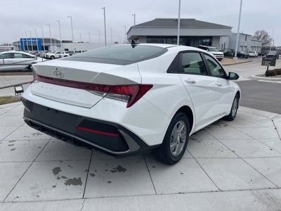 2026 Hyundai Elantra SE