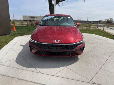 2026 Hyundai Elantra SE