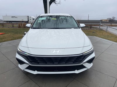 2026 Hyundai Elantra SE