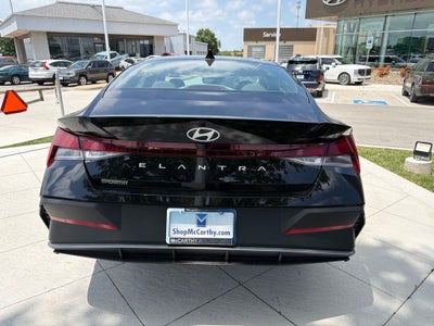 2026 Hyundai Elantra SE