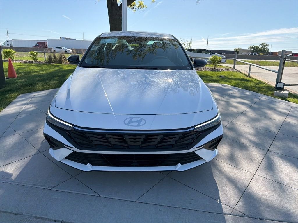 2026 Hyundai Elantra SEL Sport