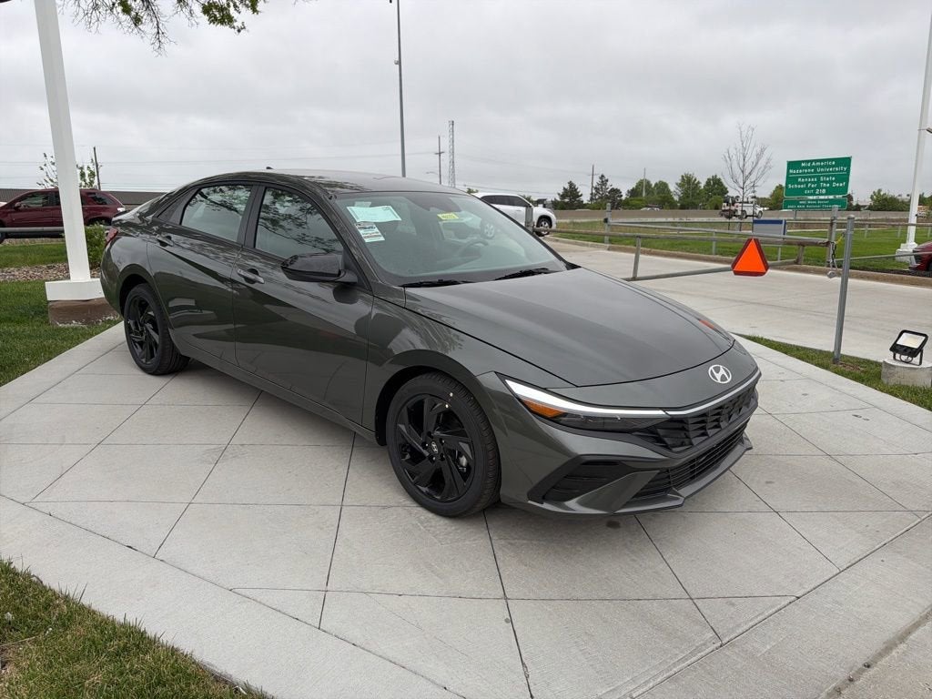 2026 Hyundai Elantra SEL Sport