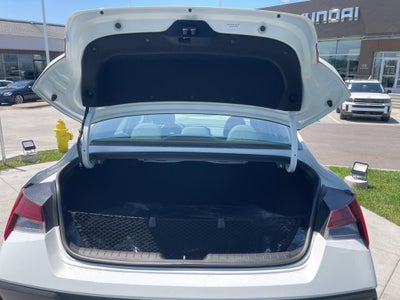 2025 Hyundai Elantra Hybrid SEL Sport