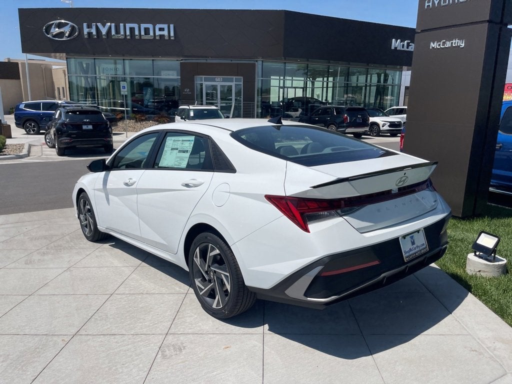 2025 Hyundai Elantra Hybrid SEL Sport