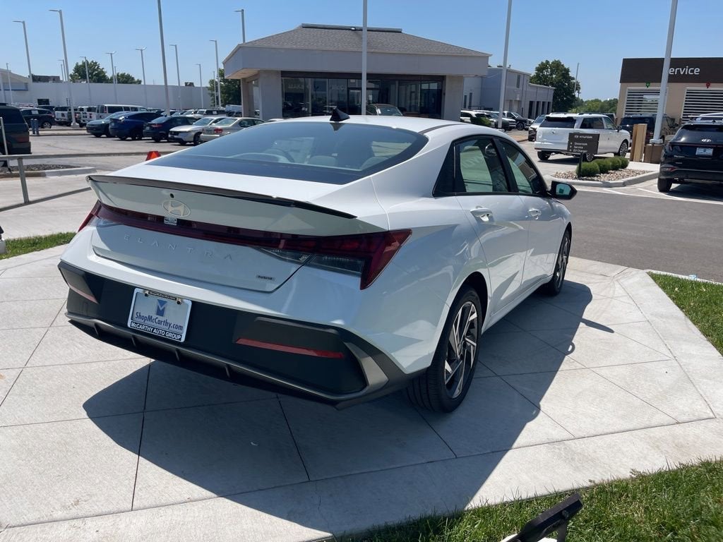 2025 Hyundai Elantra Hybrid SEL Sport