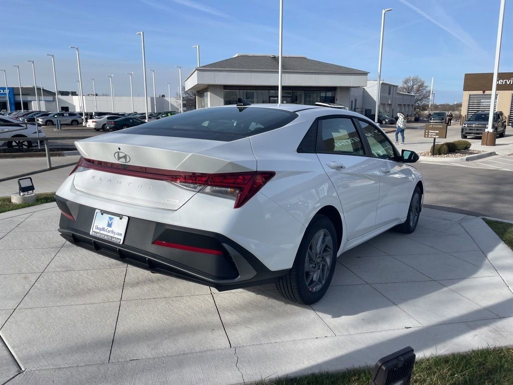 2026 Hyundai Elantra Hybrid Blue