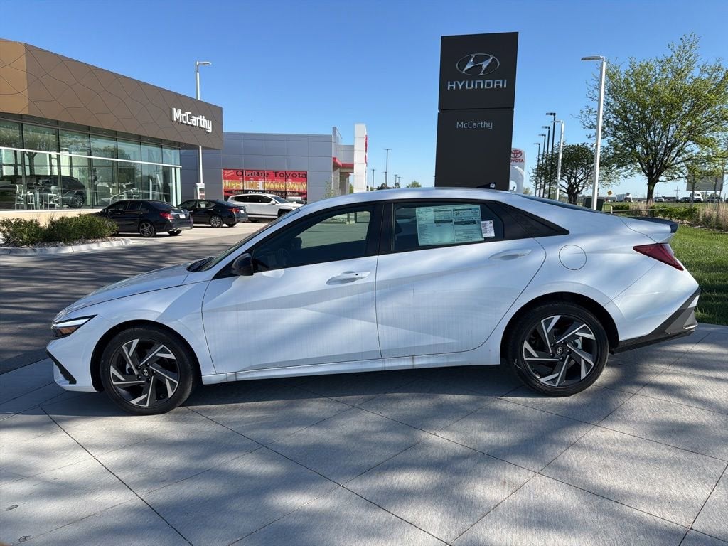 2025 Hyundai Elantra Hybrid SEL Sport