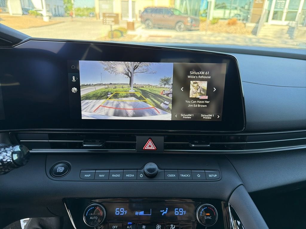 2025 Hyundai Elantra Hybrid SEL Sport