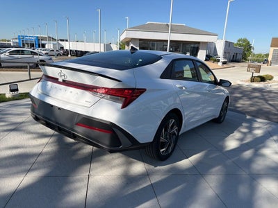 2025 Hyundai Elantra Hybrid SEL Sport