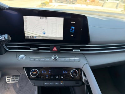 2025 Hyundai Elantra Hybrid SEL Sport