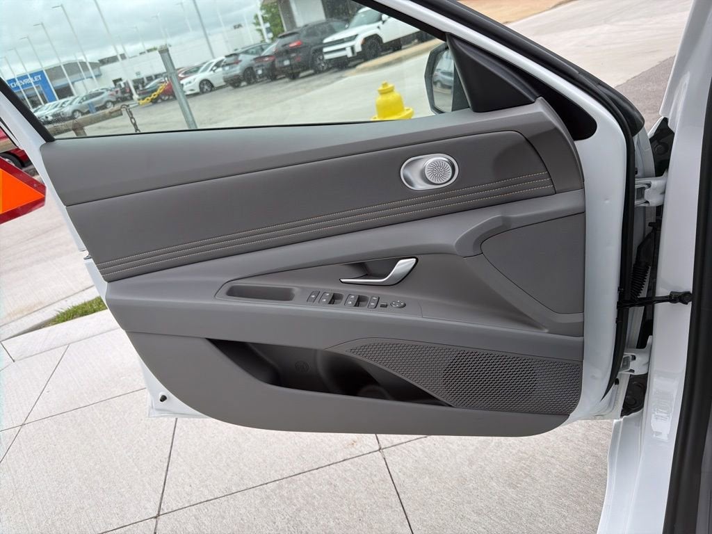 2026 Hyundai Elantra Hybrid SEL Sport