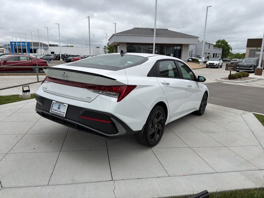 2026 Hyundai Elantra Hybrid SEL Sport