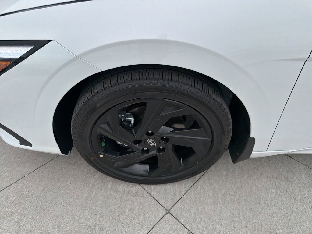 2026 Hyundai Elantra Hybrid SEL Sport