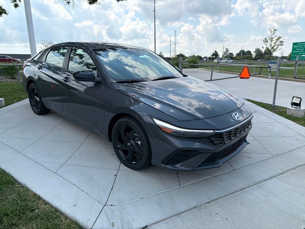 2026 Hyundai Elantra Hybrid SEL Sport