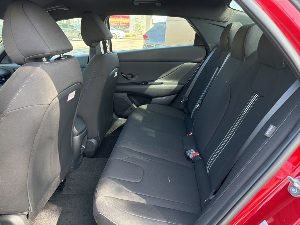 2025 Hyundai Elantra Hybrid SEL Sport