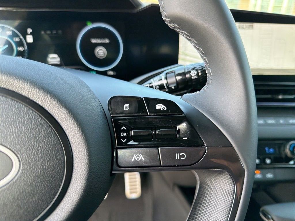 2025 Hyundai Elantra Hybrid SEL Sport