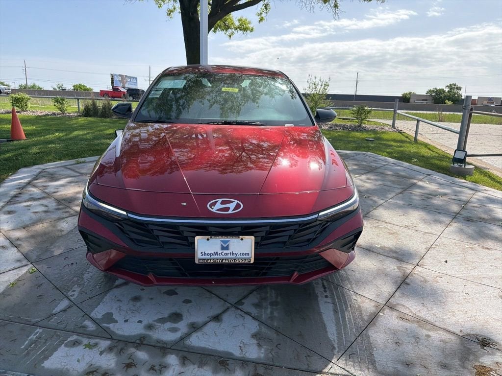 2025 Hyundai Elantra Hybrid SEL Sport