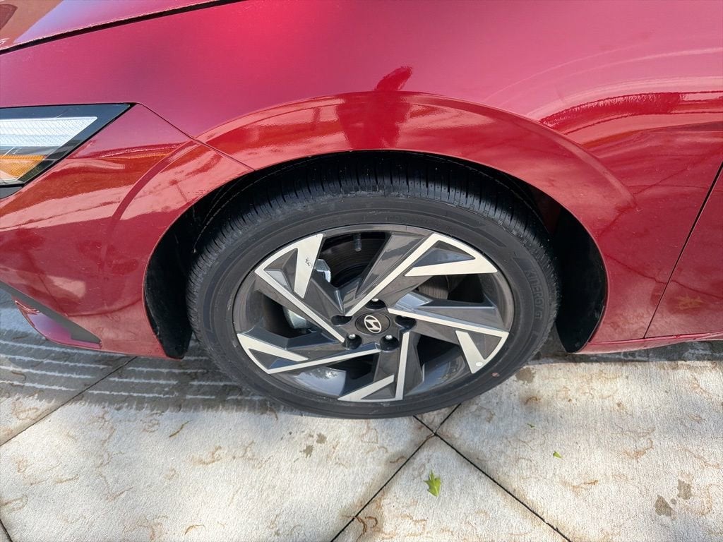 2025 Hyundai Elantra Hybrid SEL Sport