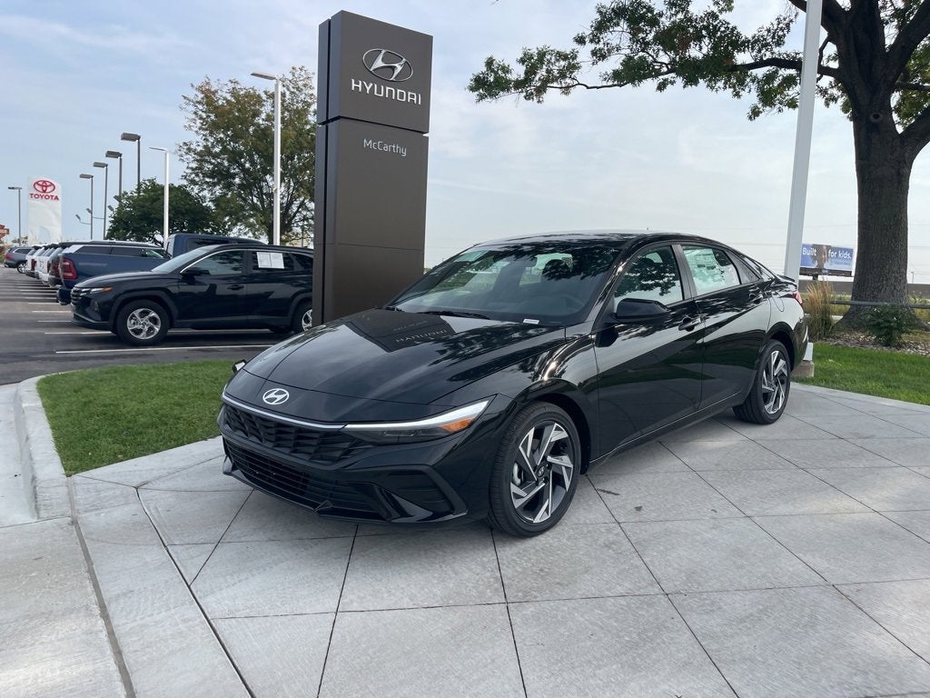 2025 Hyundai Elantra Hybrid SEL Sport