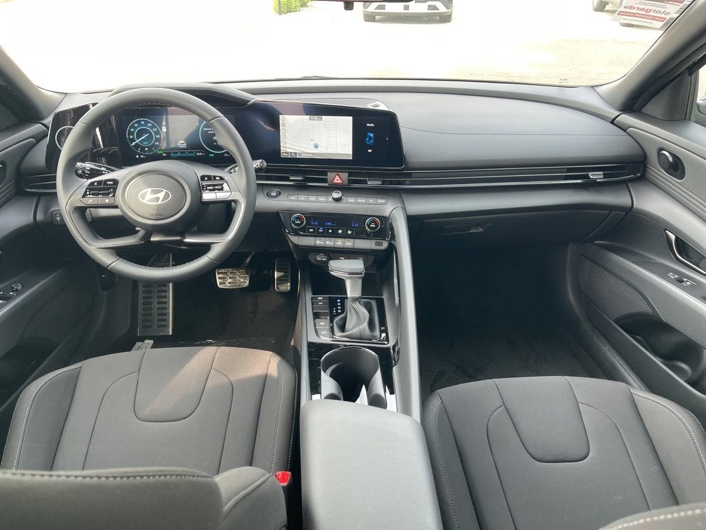 2025 Hyundai Elantra Hybrid SEL Sport