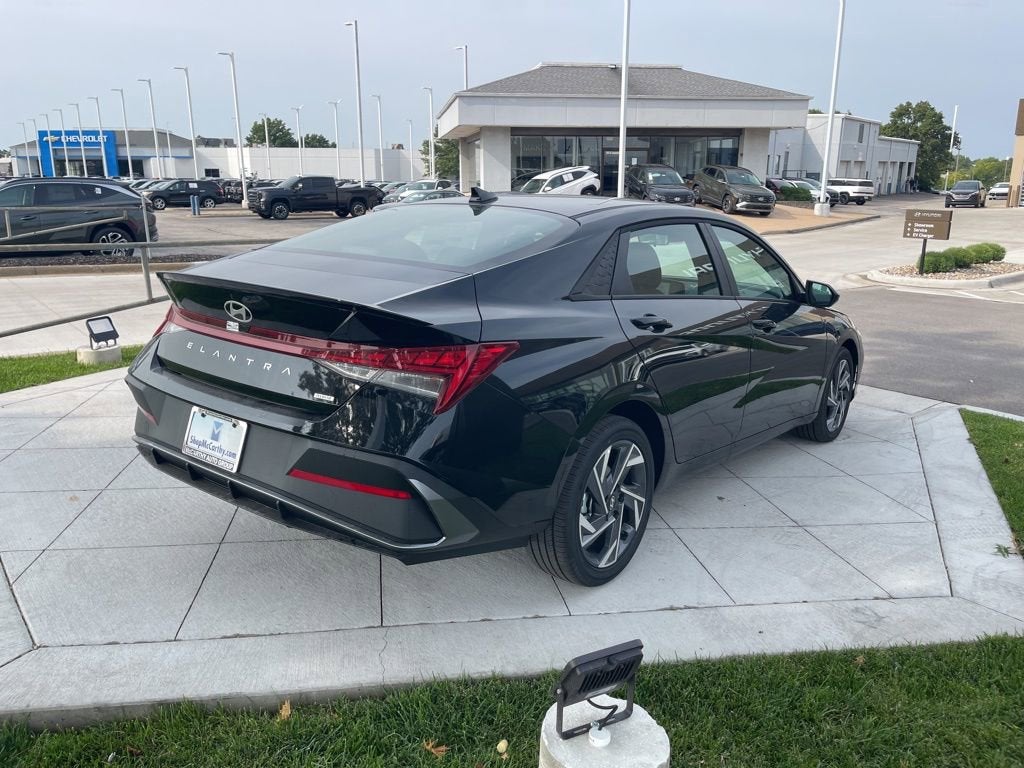 2025 Hyundai Elantra Hybrid SEL Sport