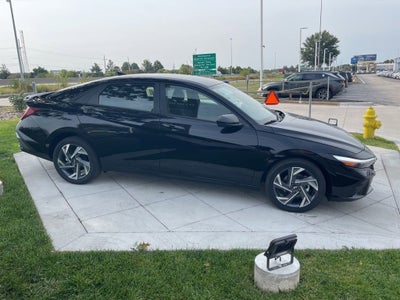 2025 Hyundai Elantra Hybrid SEL Sport