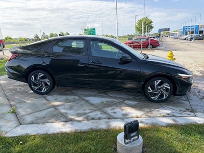 2025 Hyundai Elantra Hybrid SEL Sport